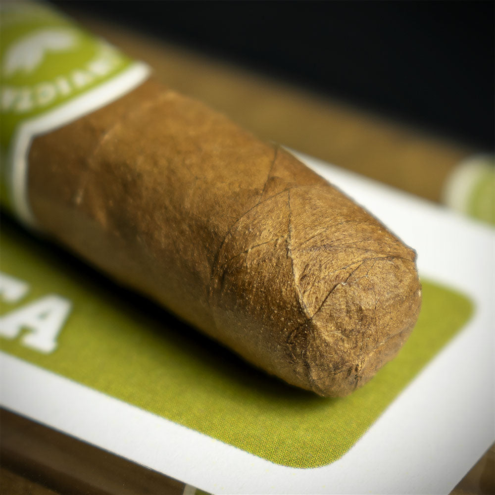 La Invicta Honduran Panatela Hand-Rolled Long-Filler Cigar Single - Image 5