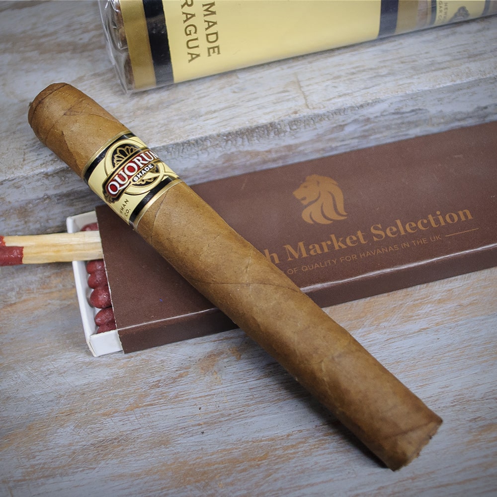 Quorum Tres Petit Corona Shade Handmade Cigar Single - Image 2